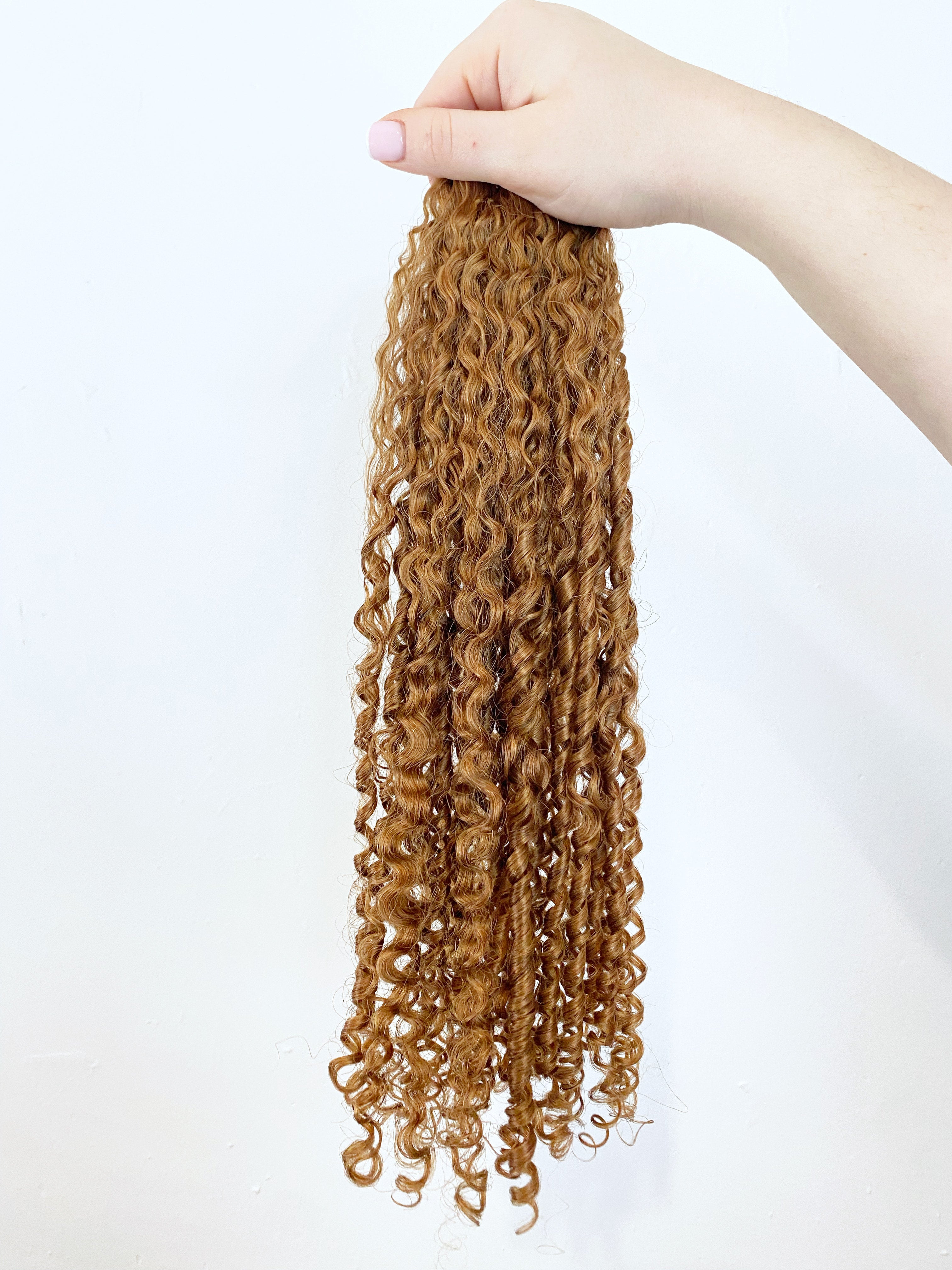 Defined Curl Curly Clip-In Hair Extensions – 100% Human Hair